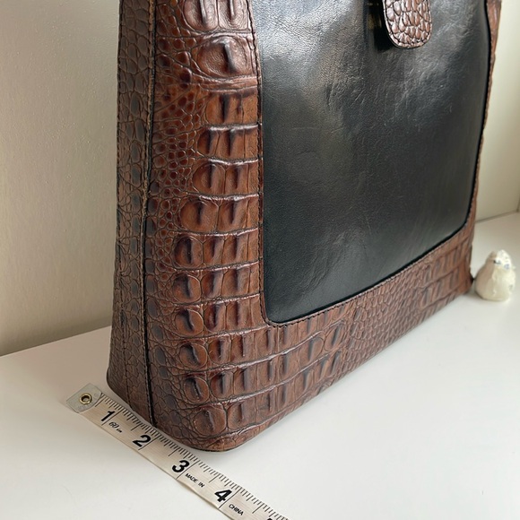 Brahmin Vintage Shoulder Crossbody Bag - Picture 17 of 17